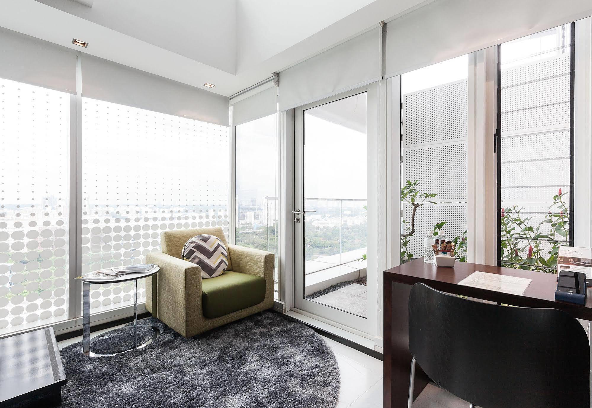 Khách sạn hẻo lánh Citadines Fusionopolis 5*